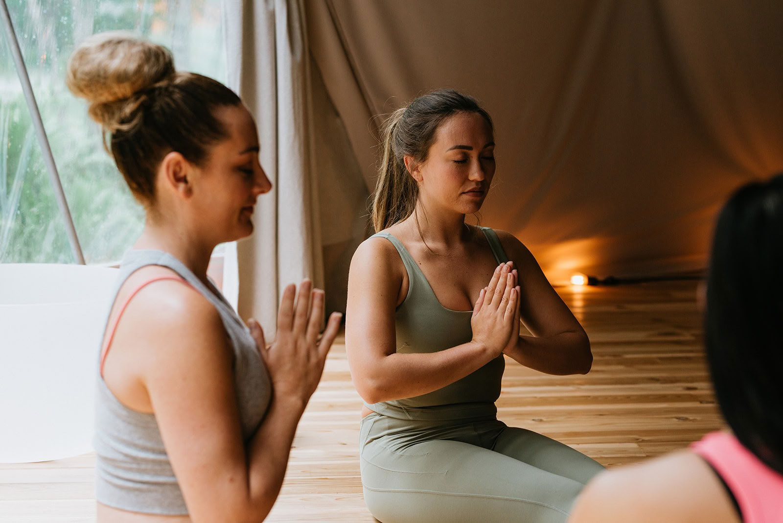 Yhteisöllinen kirtan-laulanta | Nectar Yoga Bowen Island