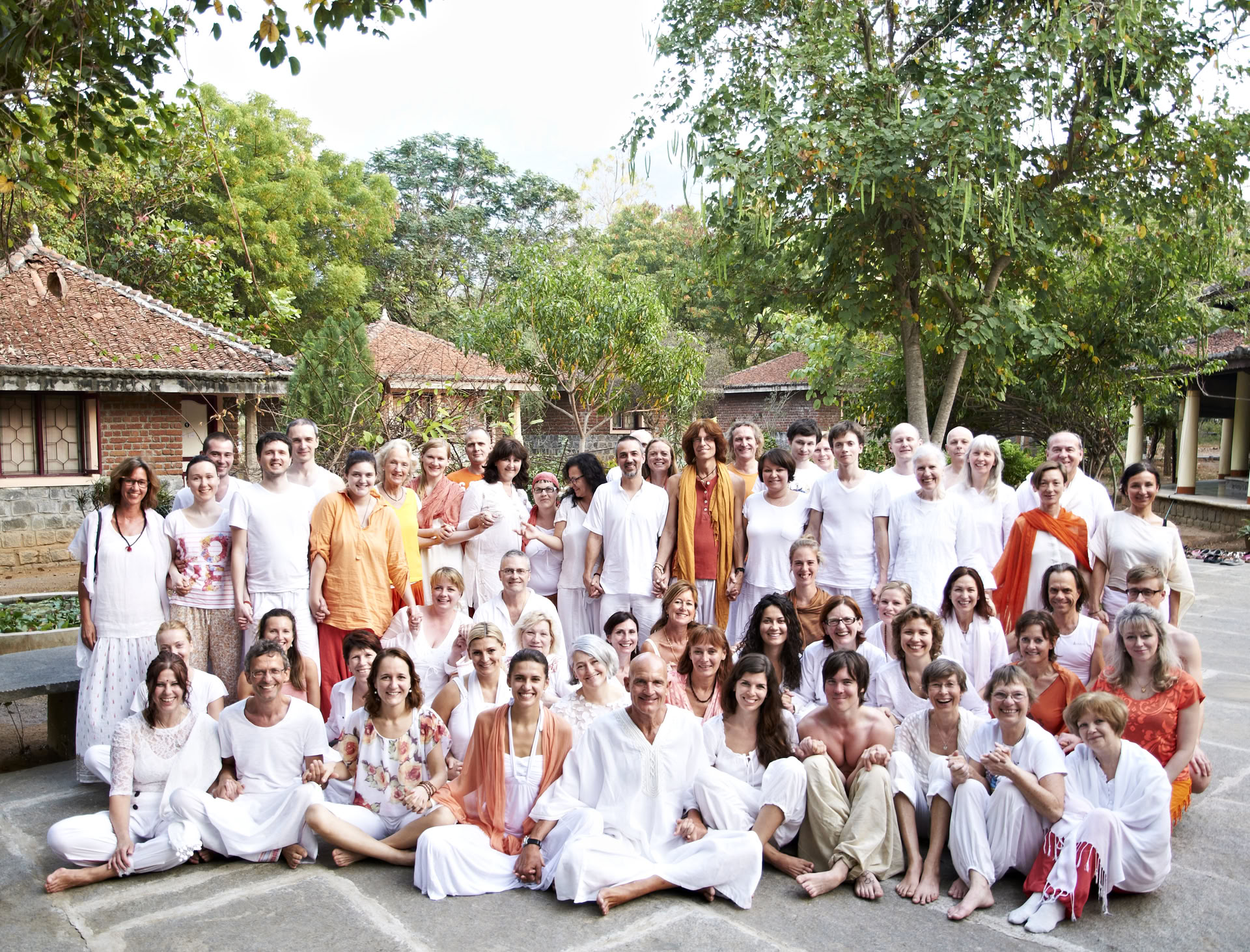 21 päivän hiljainen meditaatio- ja detox-ashram-retriitti Intiassa