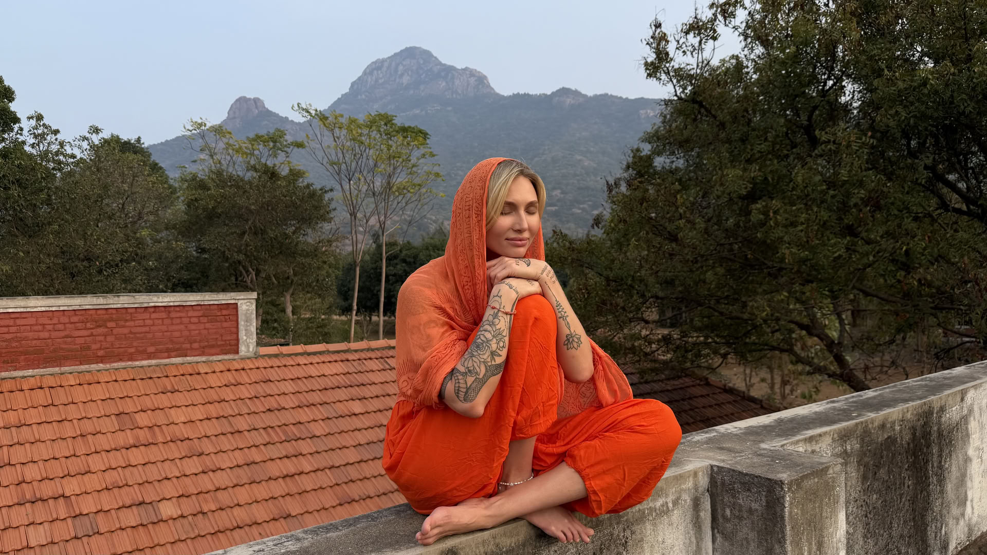 21 päivän hiljainen meditaatio- ja detox-ashram-retriitti Intiassa