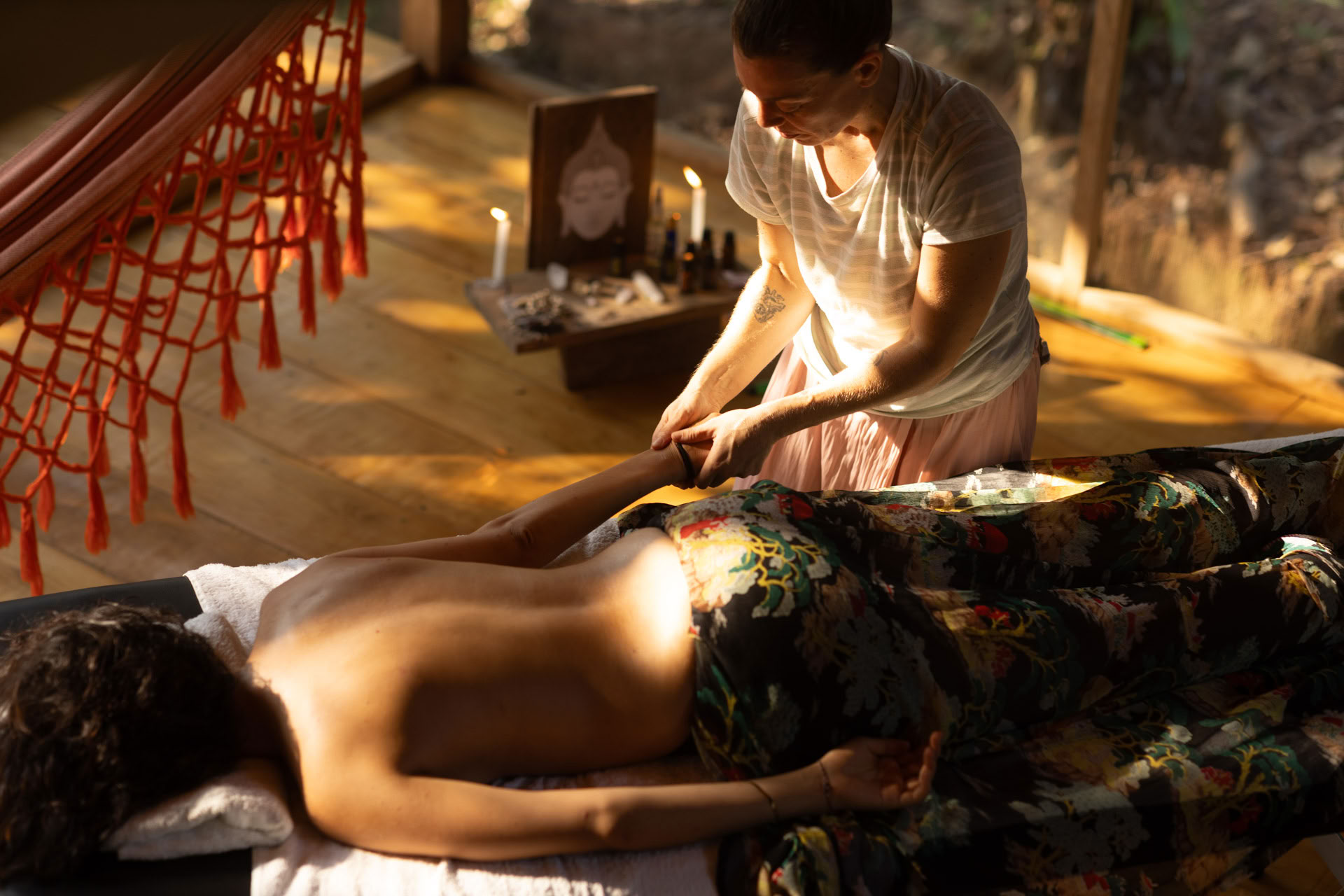 Avoin ayahuasca-retriitti Psychonauta Tribessa