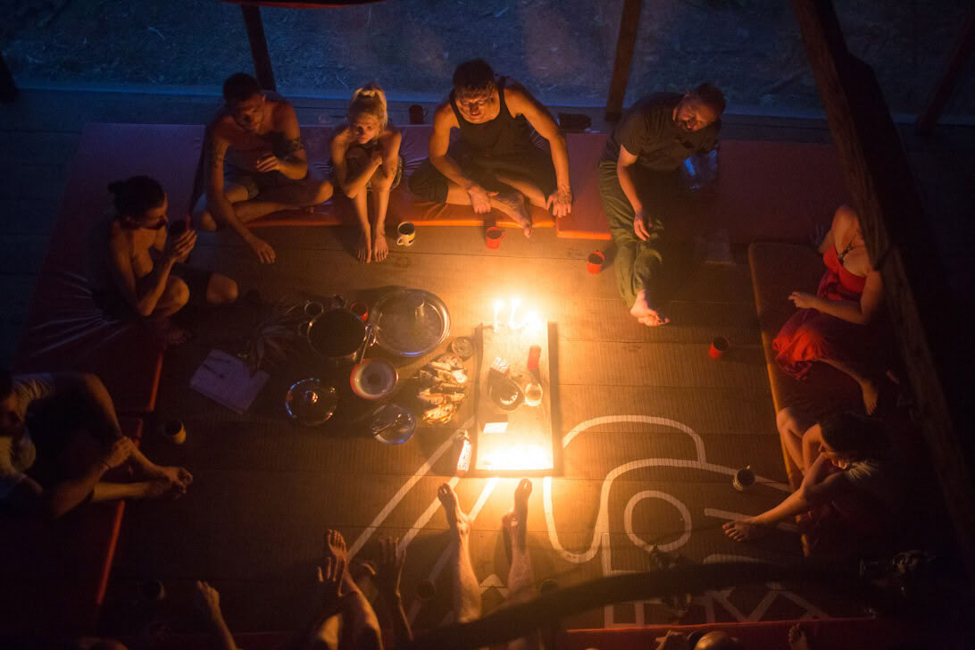 Ayahuasca-retriitti ja mestarikasvien dieta Perussa