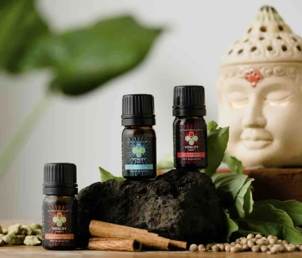 Ayurvedisen ravitsemuksen ja aistien alkemian kurssi
