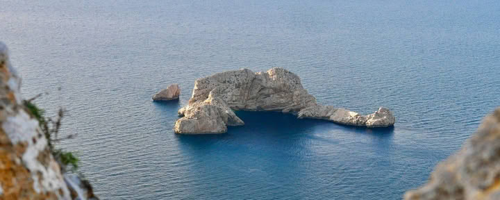 Ibizan jooga- ja seikkailuretriitti