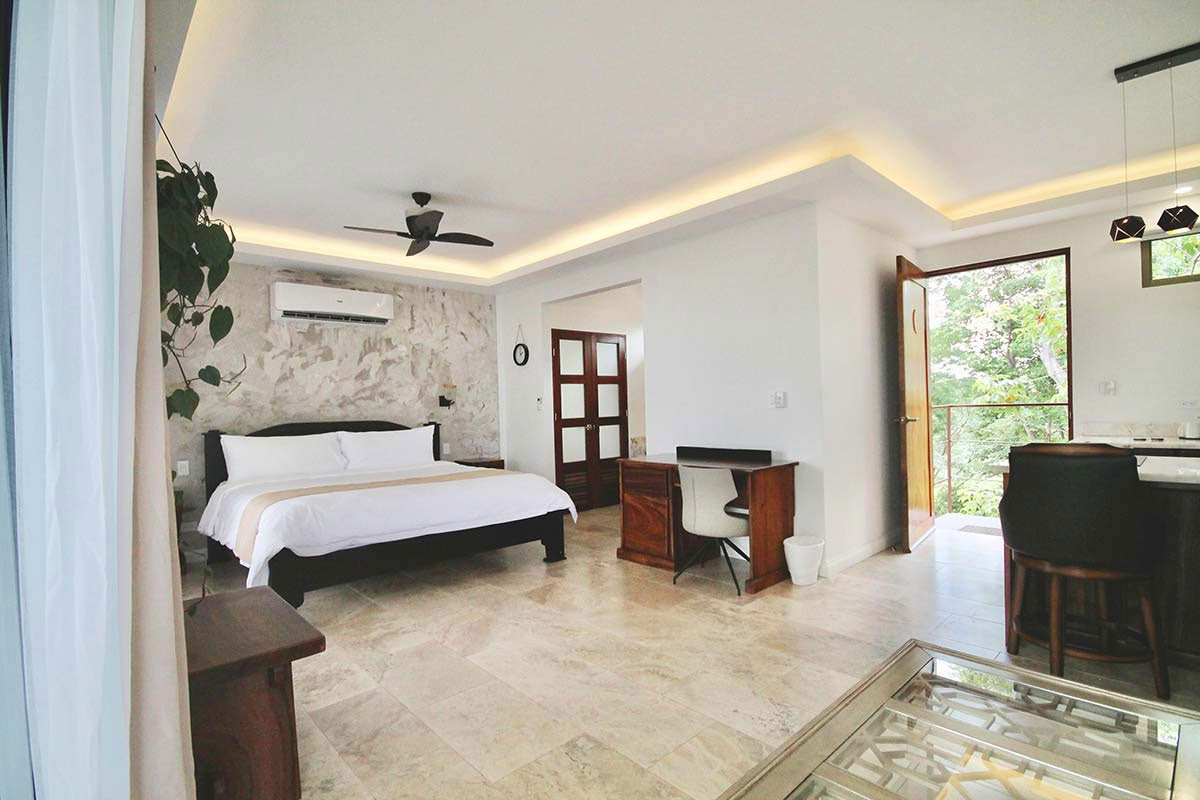Soltara Playa Blanca | Kahdentoista yön retriitti