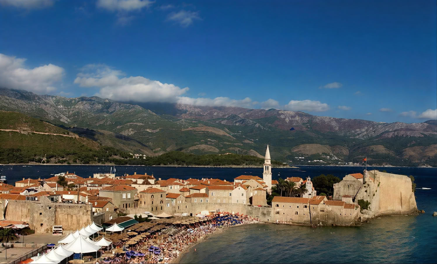 Montenegron luostarin yksityiskierros