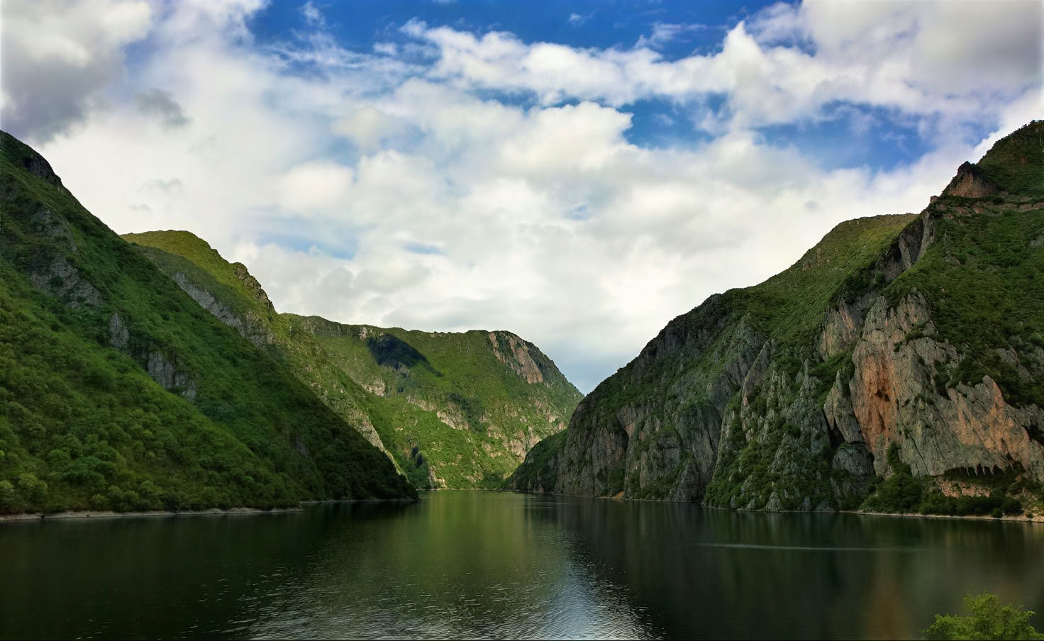 Montenegron luostarin yksityiskierros