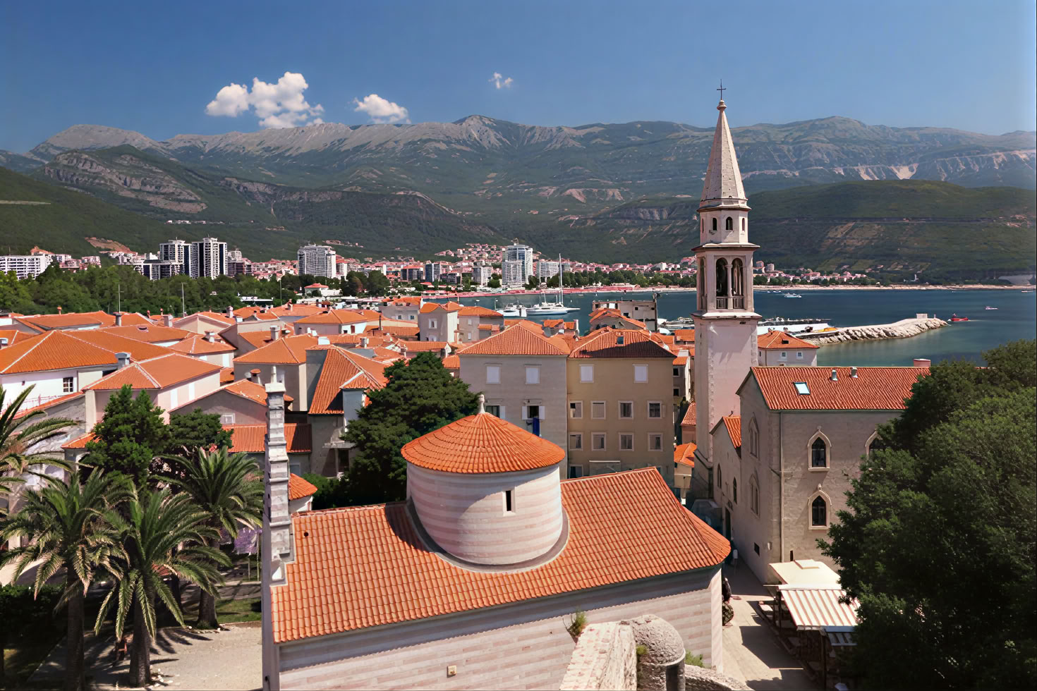 Montenegron luostarin yksityiskierros
