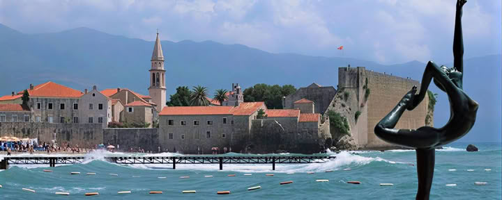 Vaellus Montenegron vuorten “villin kauneuden” halki