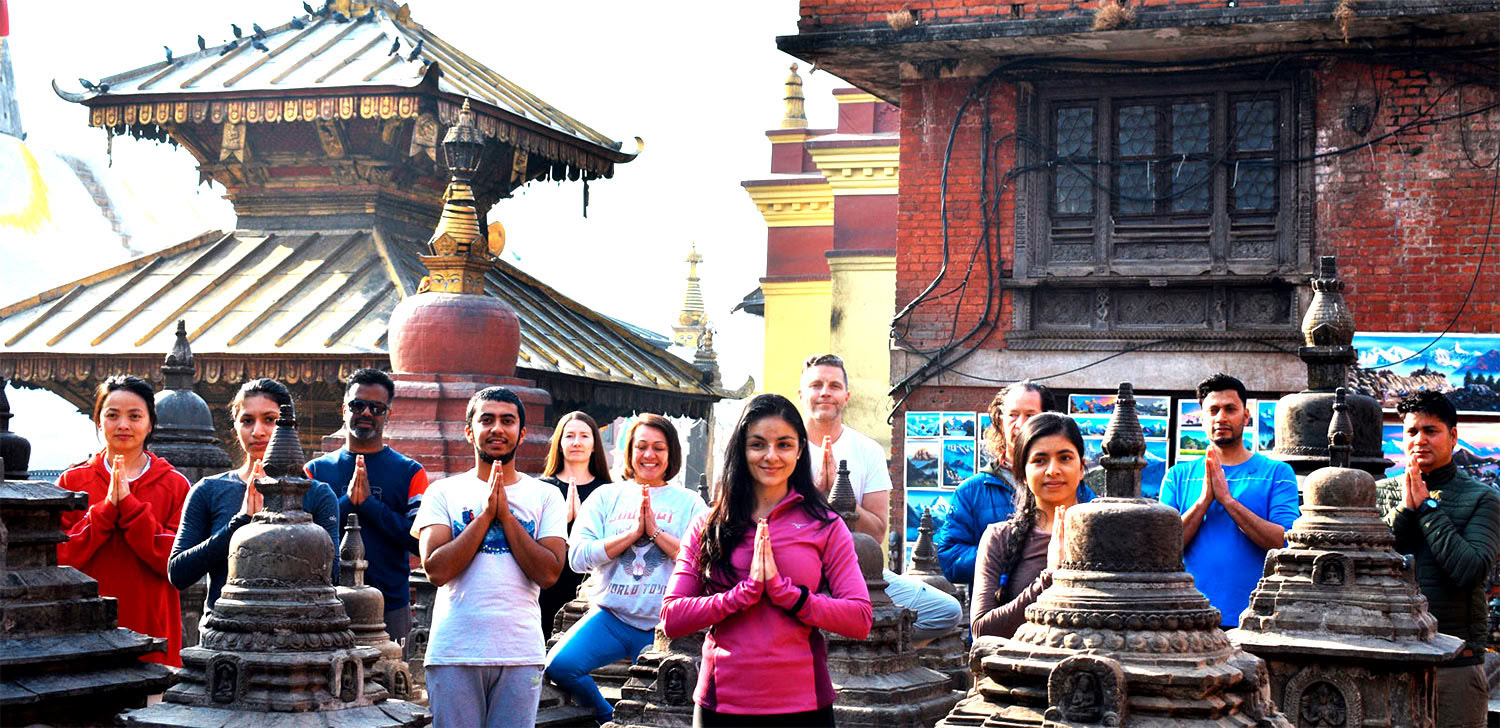 200 tunnin jooganopettajakoulutus Nepalissa – 22 päivää – 1.1.–22.1.2027