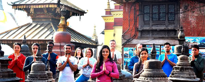 200 tunnin jooganopettajakoulutus Nepalissa – 22 päivää – 1.1.–22.1.2027