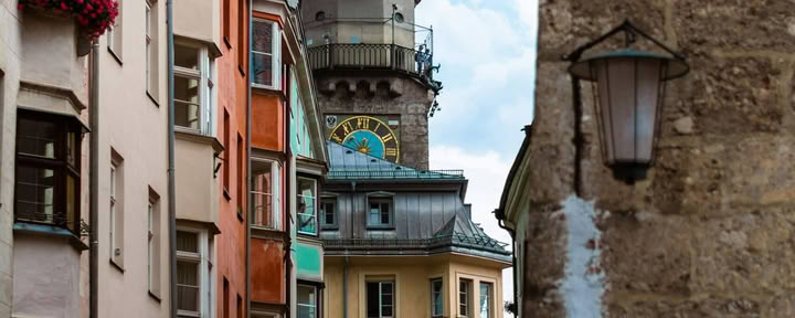 Alppien Eleganssista Keisarilliseen Loistoon: Innsbruck, Salzburg ja Wien