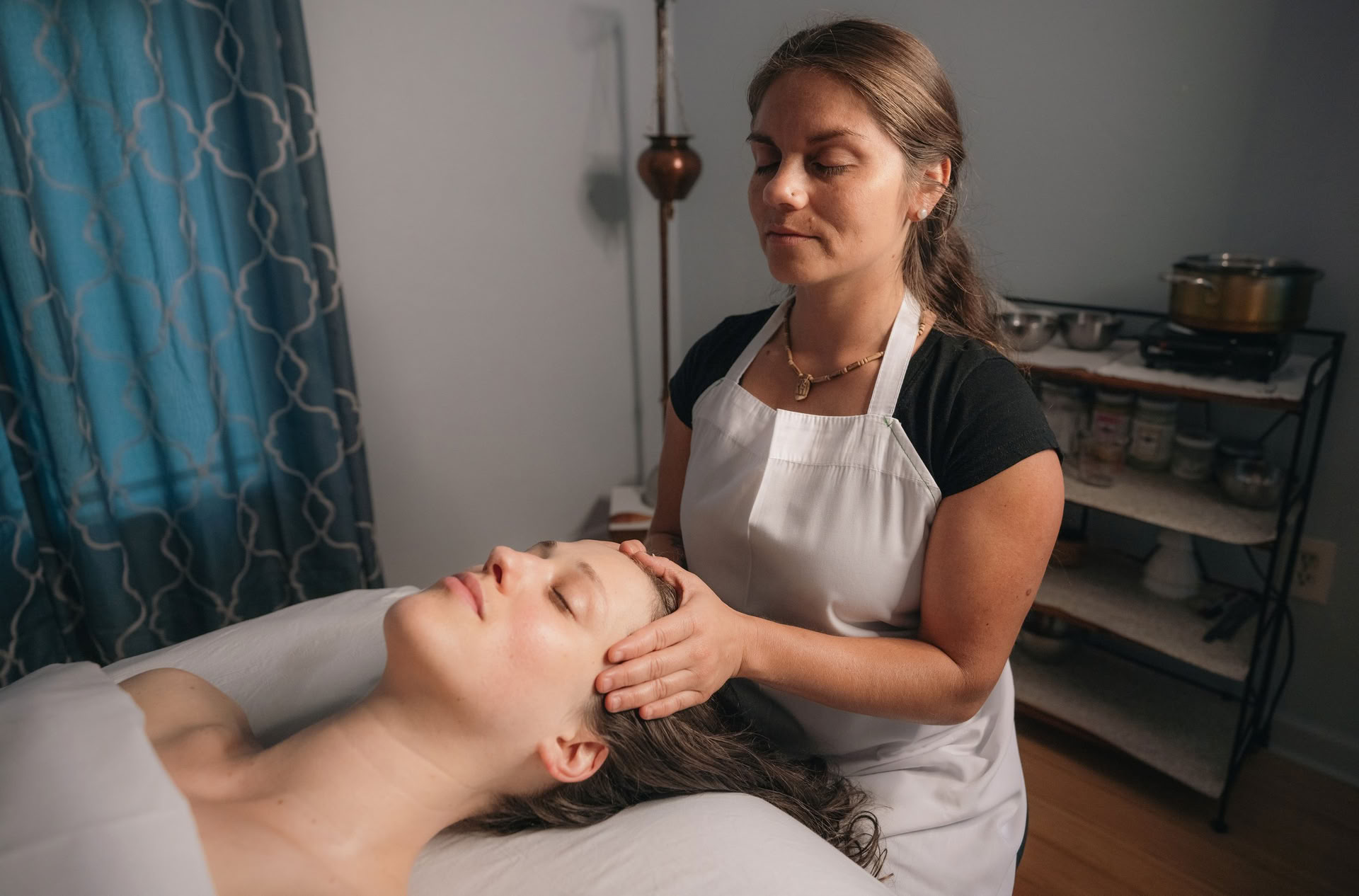 Ayurvedinen kehokäsittelykoulutus