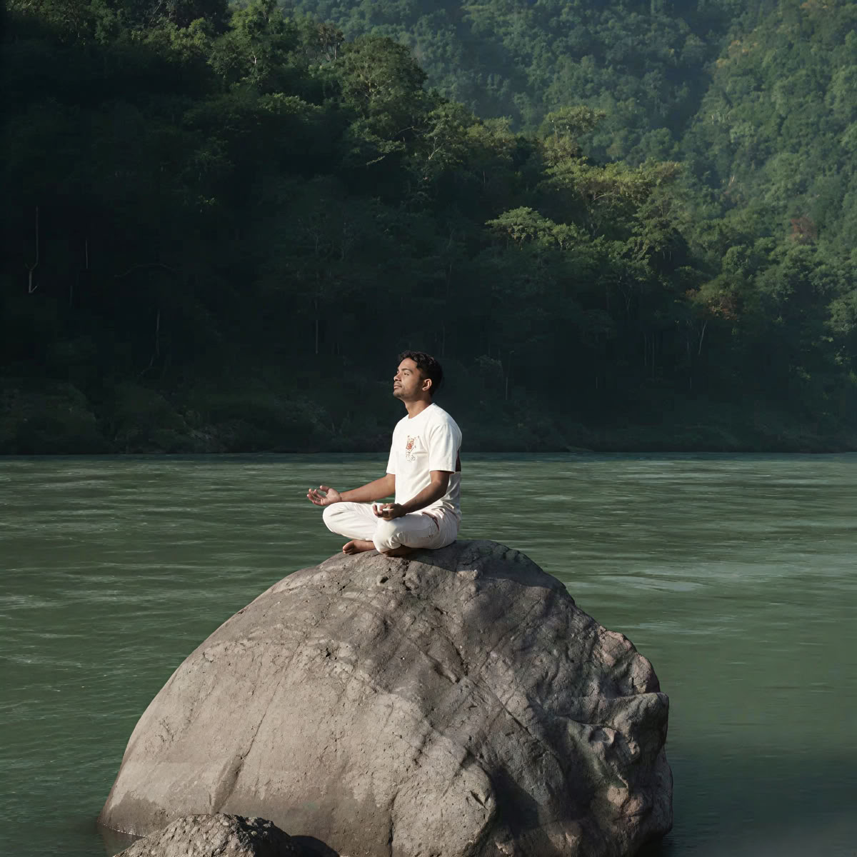 14 päivän joogaretriitti Rishikeshissä
