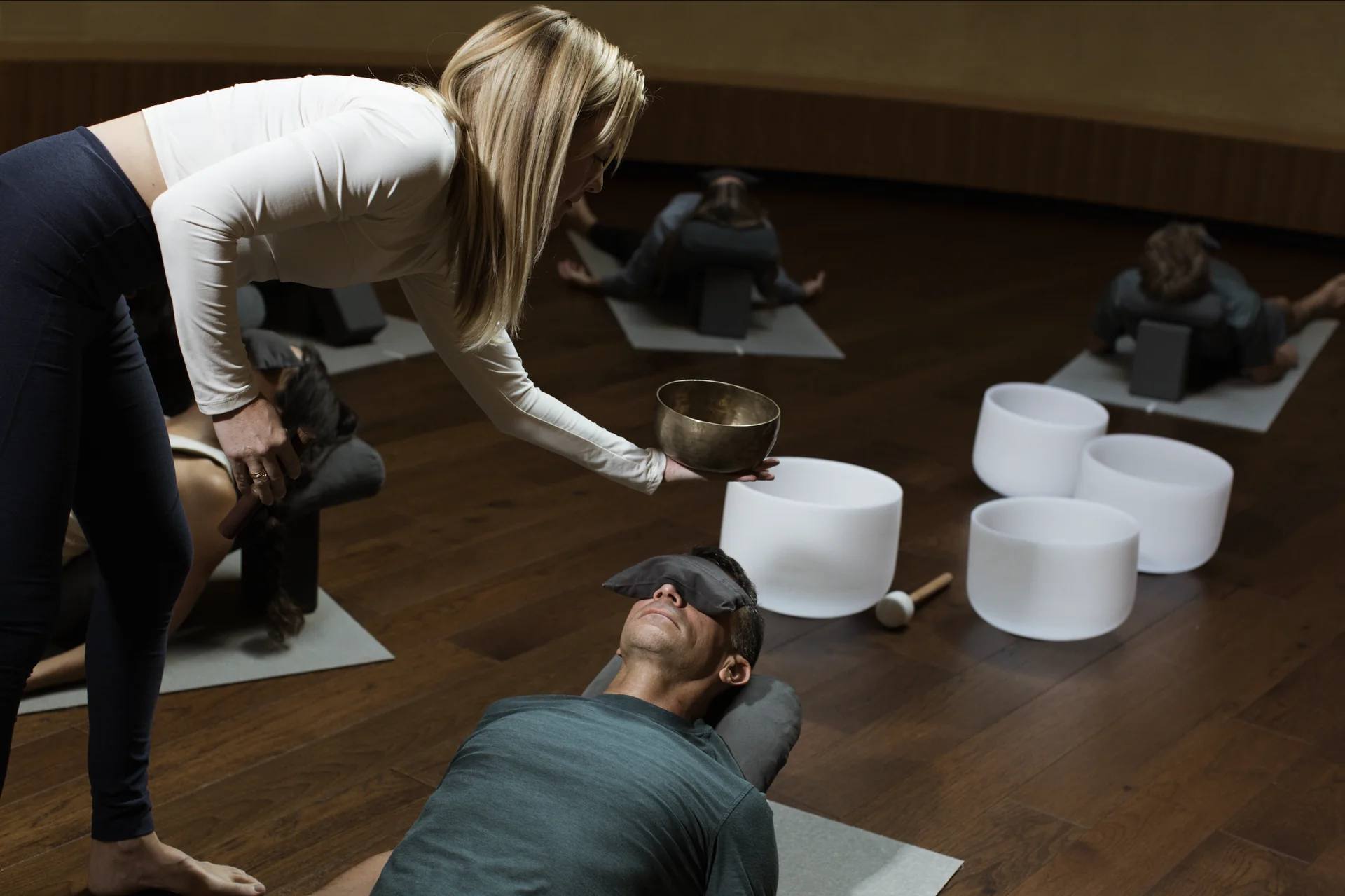 Punainen lanka: Kansainvälinen Qigong-instituutti | Todellinen luonto - Carbondale, CO