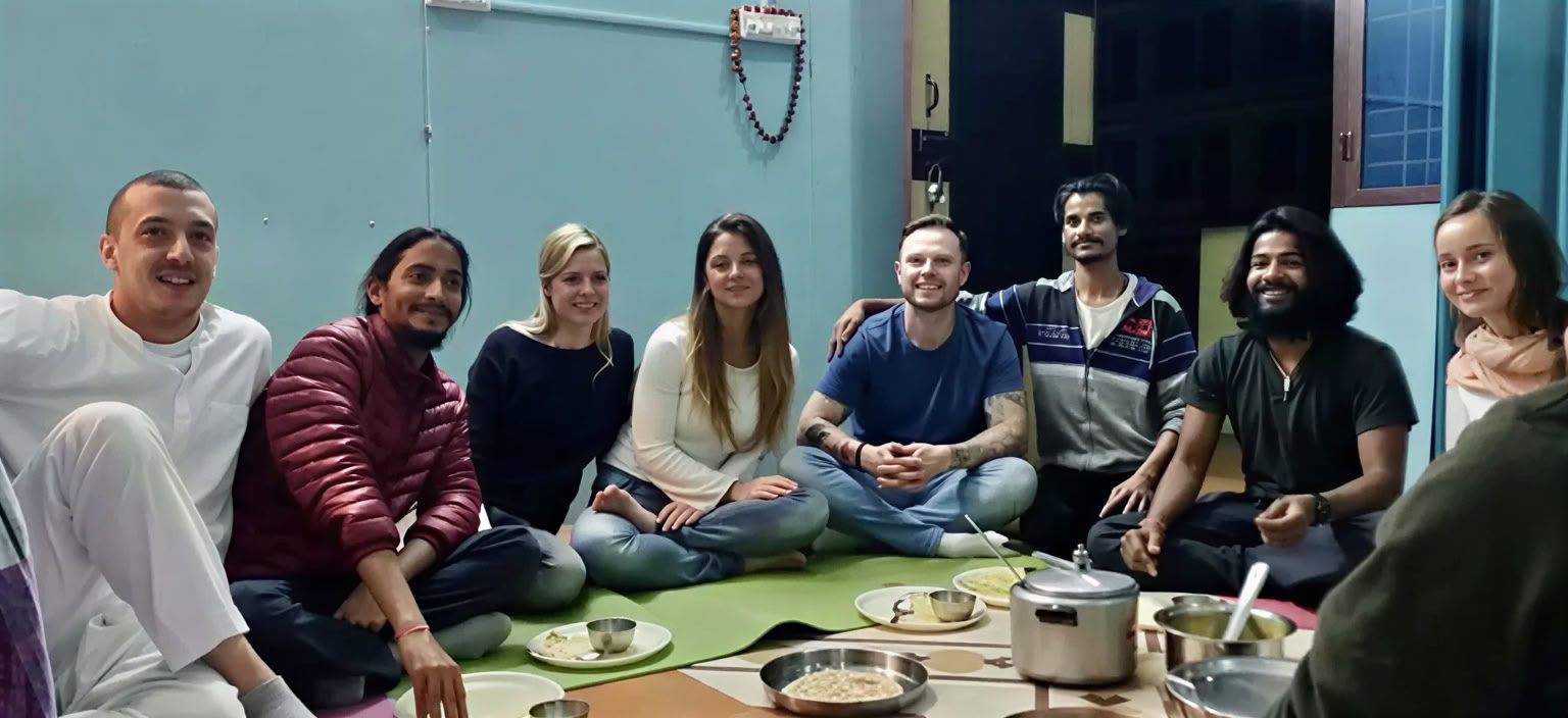 Joogaretriitti Rishikeshissä – 10 päivää