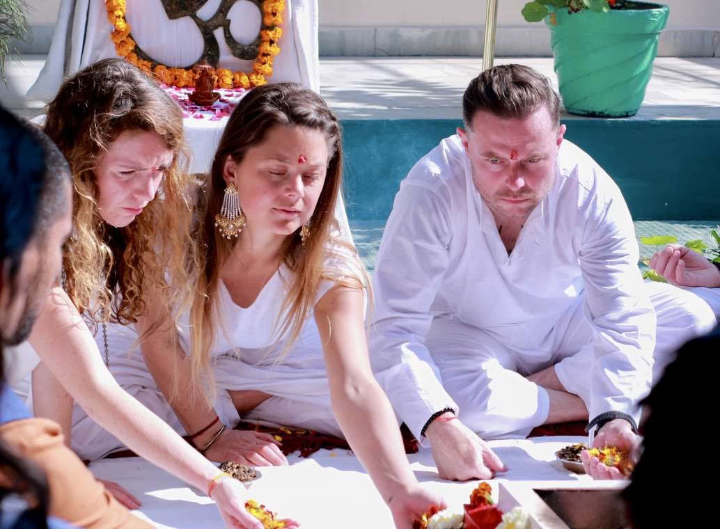 300 tunnin Hatha-joogaopettajakoulutuskurssi Rishikeshissä, Intiassa – 01.11.–19.12.