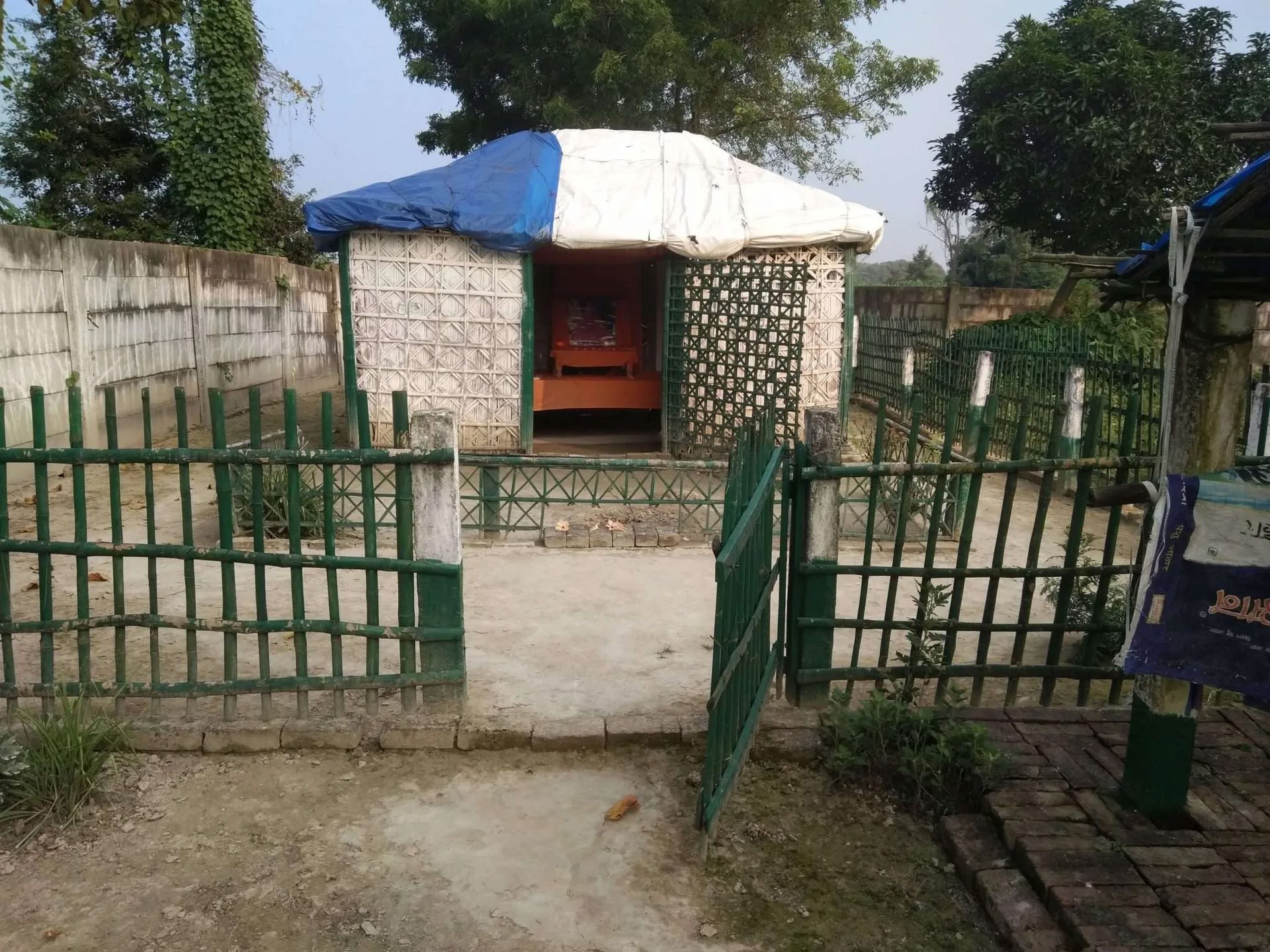 Prashant Jivan Darshanam -joogaretriitti, Intia