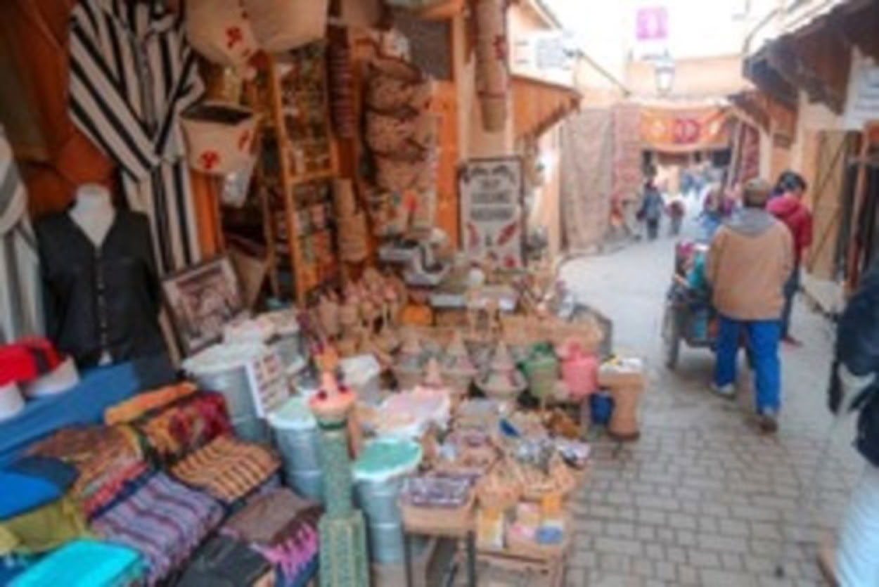 10 päivän kiertomatka Casablancasta aavikolle Chefchaouenin kautta
