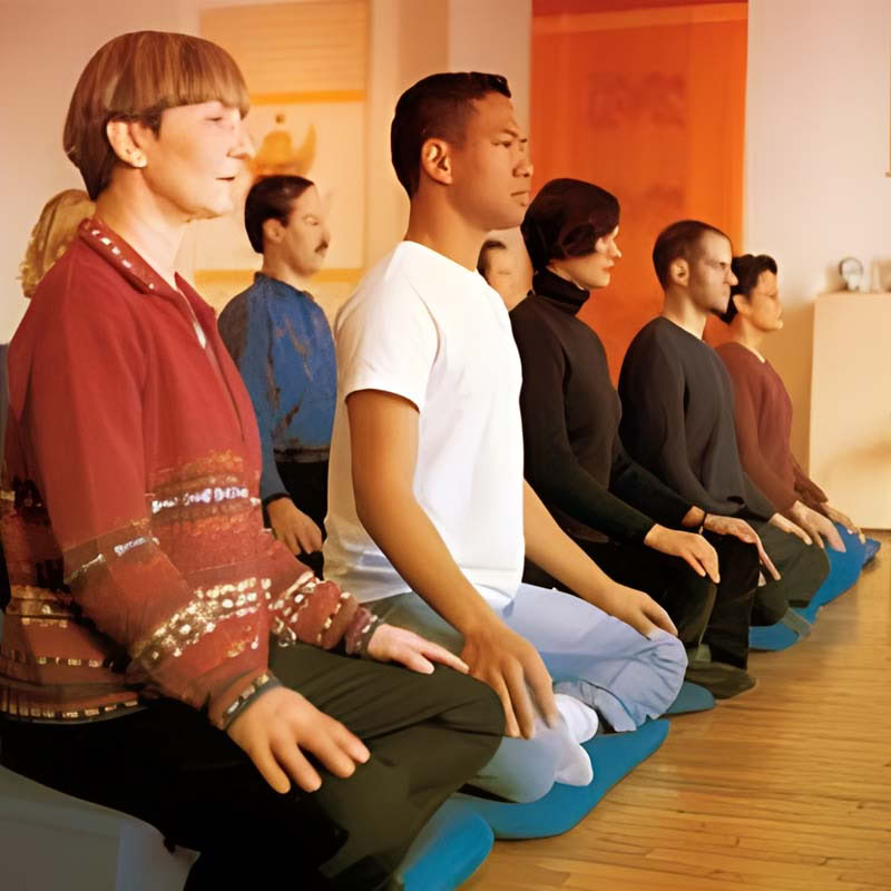 Värillisten ihmisten meditaatio