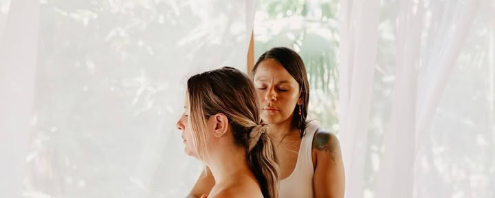 Salainen ja pyhä lääkekasvipuutarha