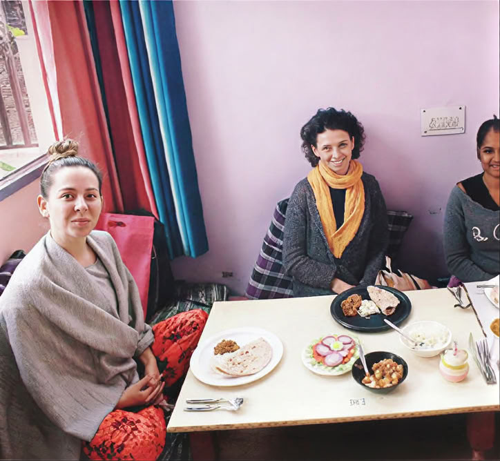 Joogaretriittikurssi Om Yoga Rishikeshiltä