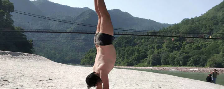 Joogaretriittikurssi Om Yoga Rishikeshiltä