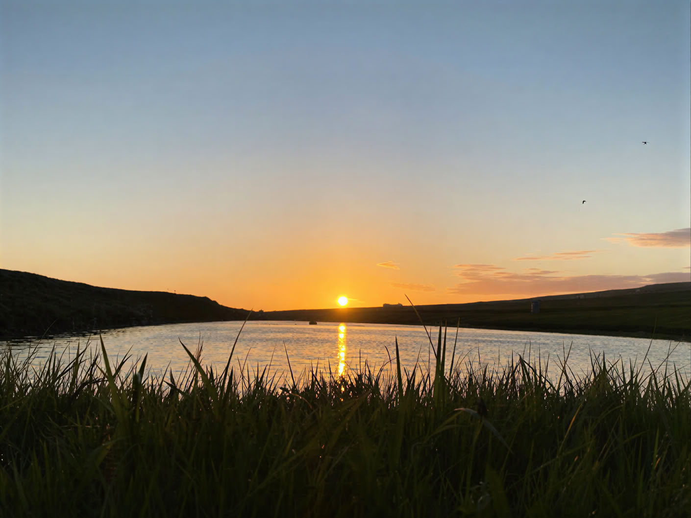 Jooga- ja vaellusretriitti keskiyön auringon maassa Islannissa – Ajankohdat 2025