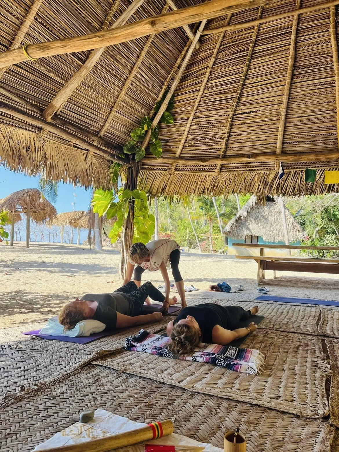 Jooga Puerto Vallartassa ja Yelapassa