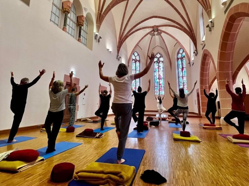 Joogadetoksiretriitti vaelluksella Kloster Waldbreitbachissa