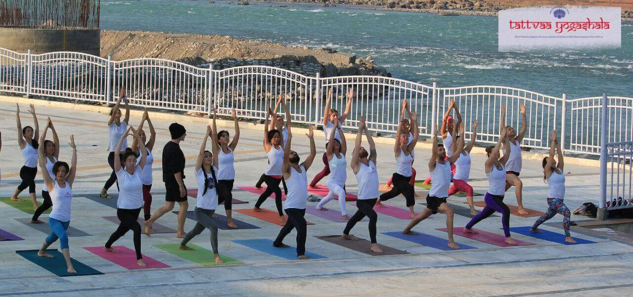 500 tunnin jooga-TTC Rishikesh