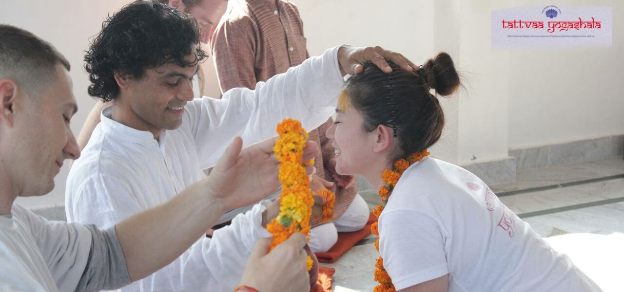 500 tunnin jooga-TTC Rishikesh