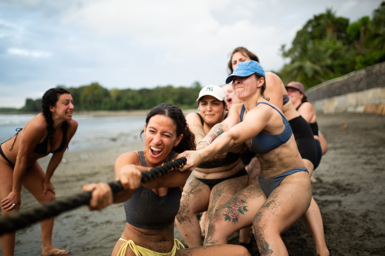 Salty Retreats: Surffaa, hikoile ja virtaa Costa Ricassa