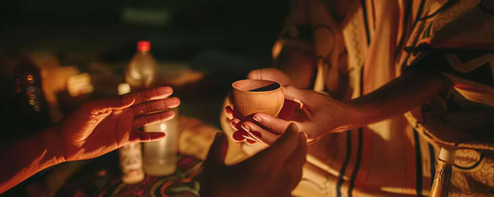 Yksityinen ayahuasca-seremonia puhdistuksella (koko päivä) ayahuasca-seremonia puhdistuksella (yksityinen, koko päivä) 1 ayahuasca-istunto