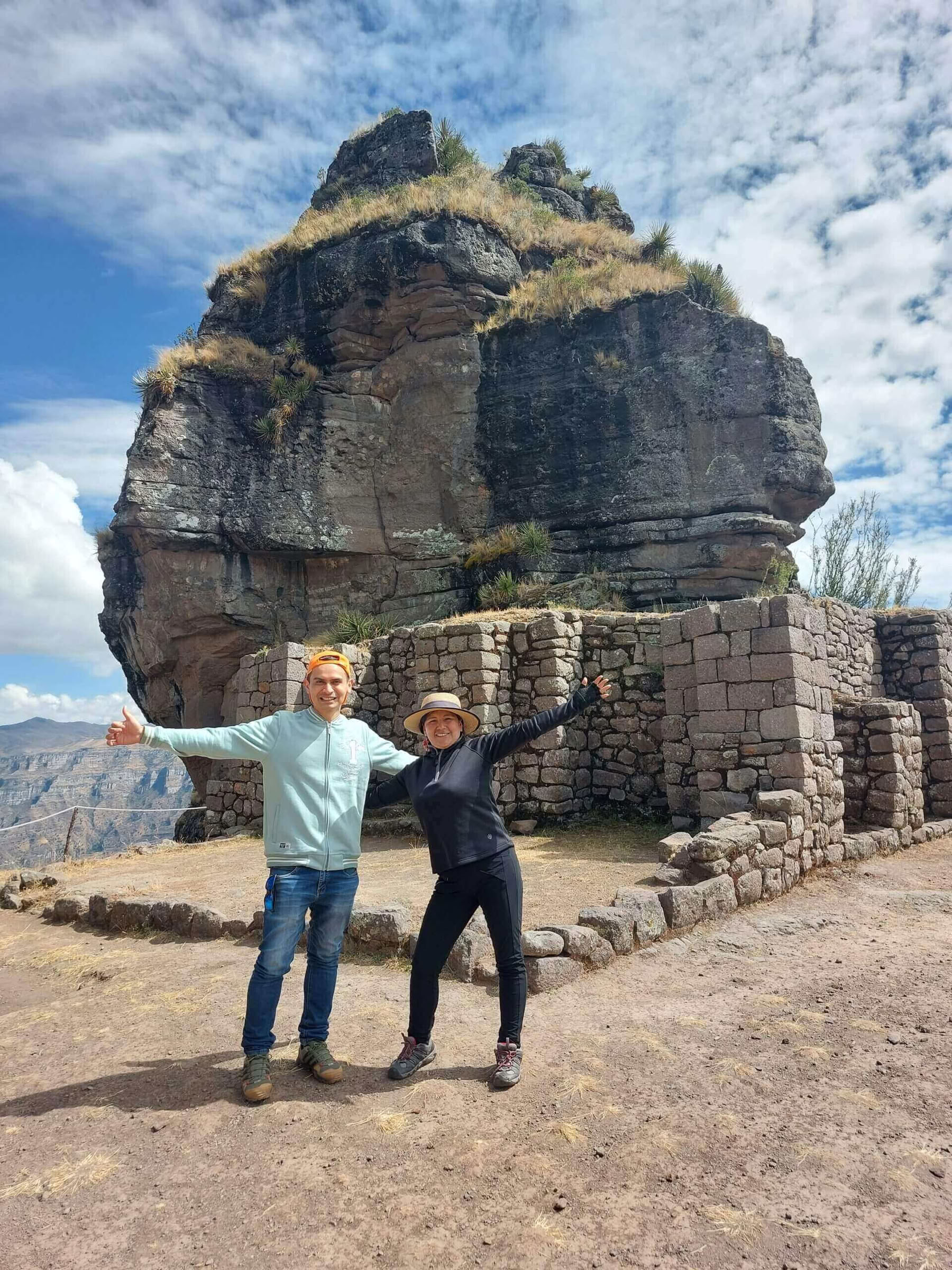 4 päivän henkinen Choquequirao-vaellus tietoisilla harjoituksilla