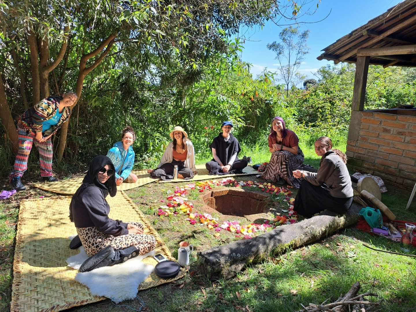 8 päivän ayahuasca- ja San Pedro -retriitti Ecuadorissa | kasvilääkeretriitti
