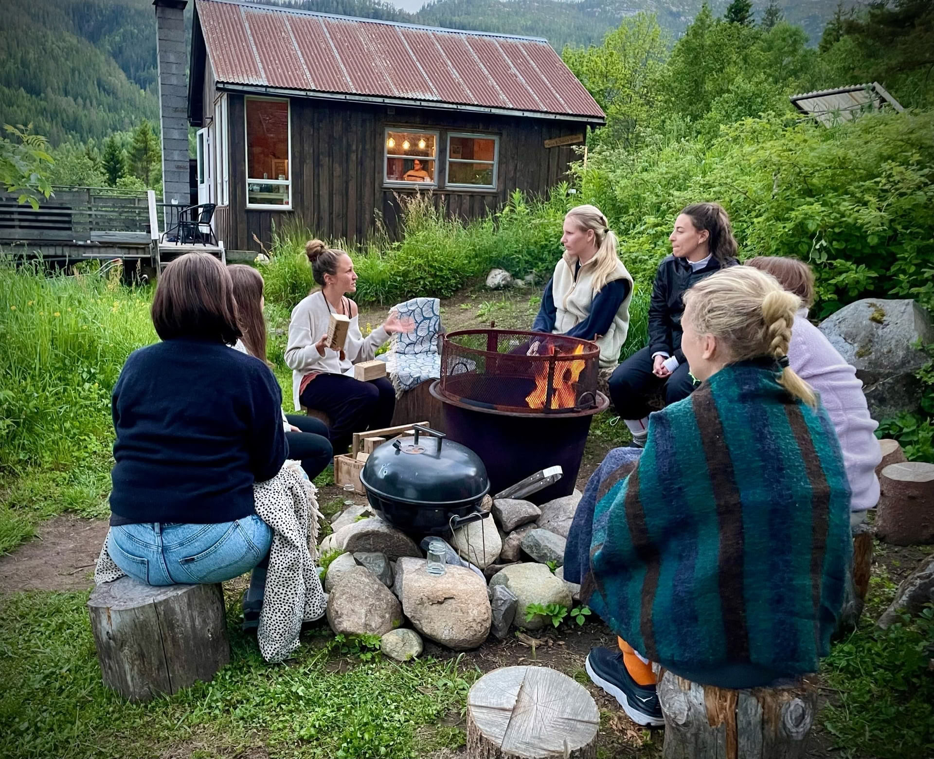 Irtaudu, rentoudu ja uppoudu luontoon -joogaretriitti