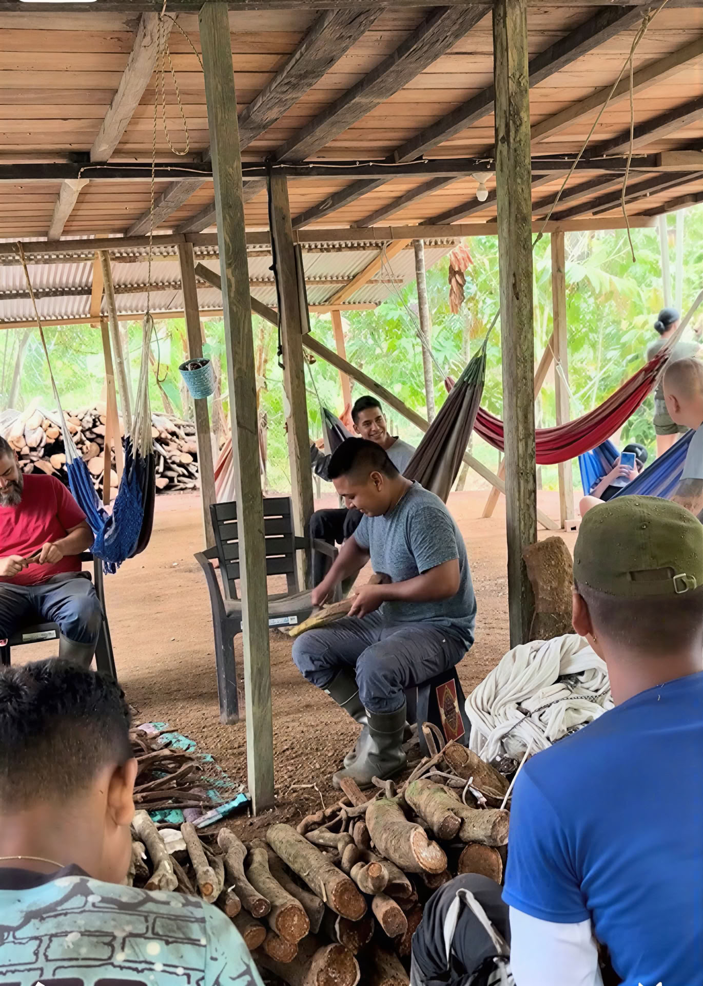 Viidakkoretki Ayahuasca