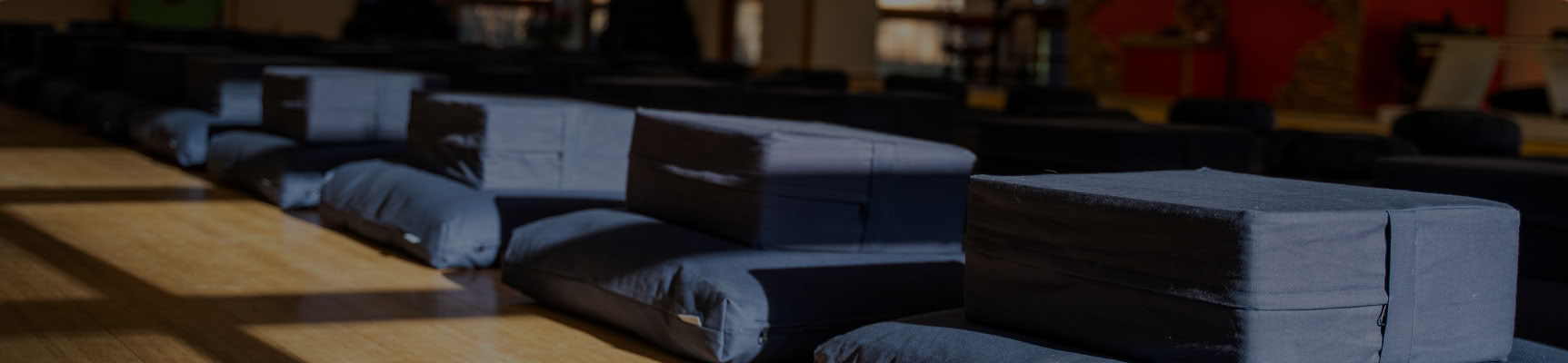 Tietoinen läsnäolo meditaatiossa ja arjessa