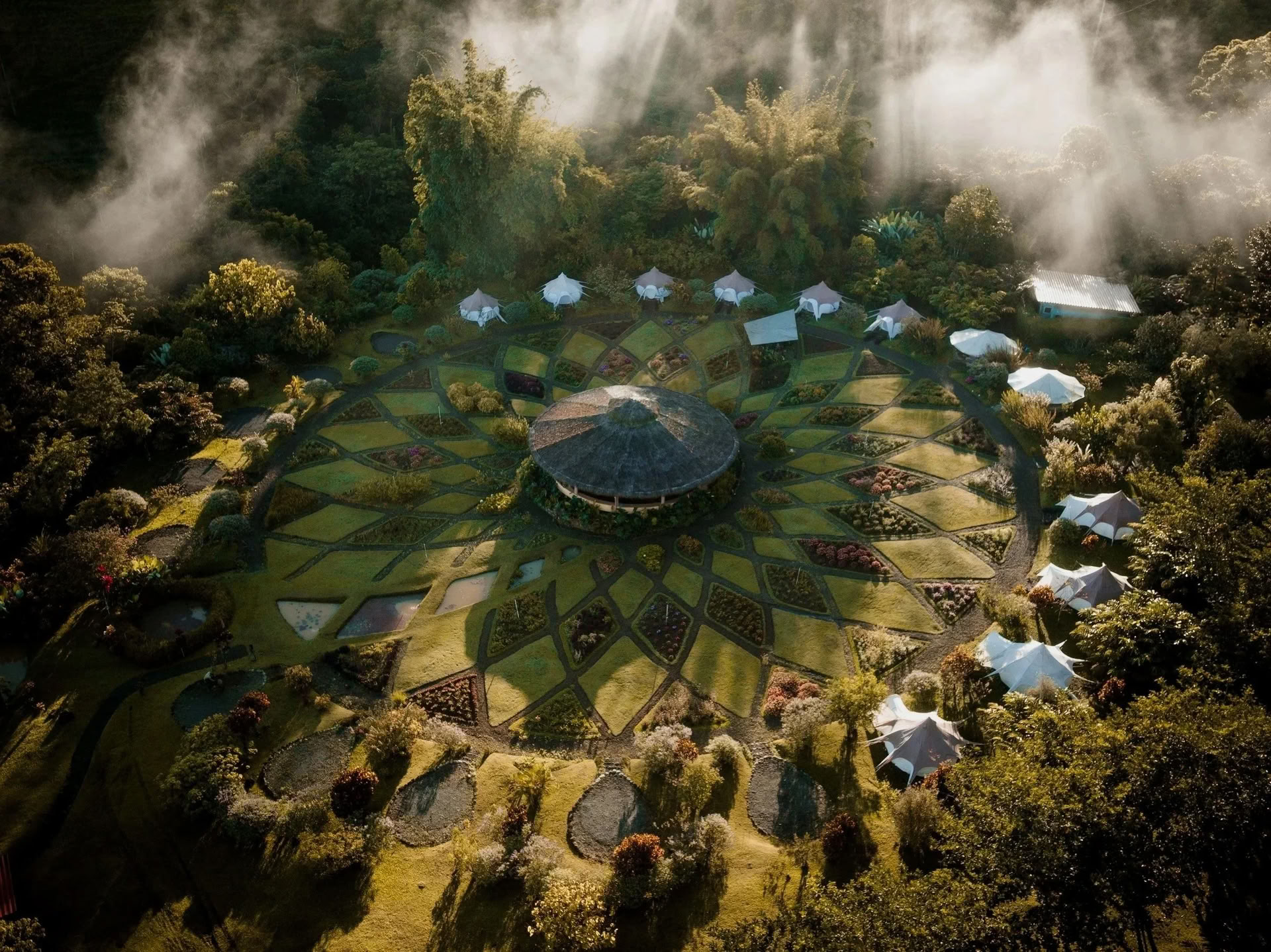 Intiimi ayahuascaretriitti - Kinkara Costa Rica