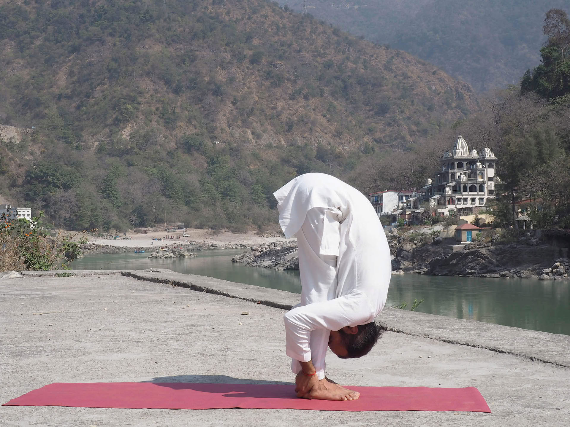 50 tunnin pranayama-koulutus Saksassa