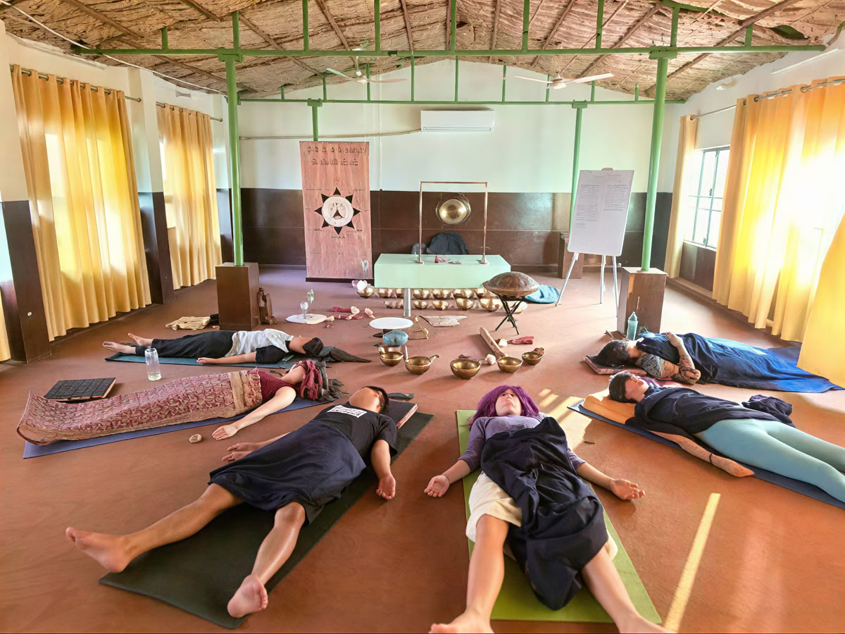 Ääniparannuskurssi Rishikeshissä