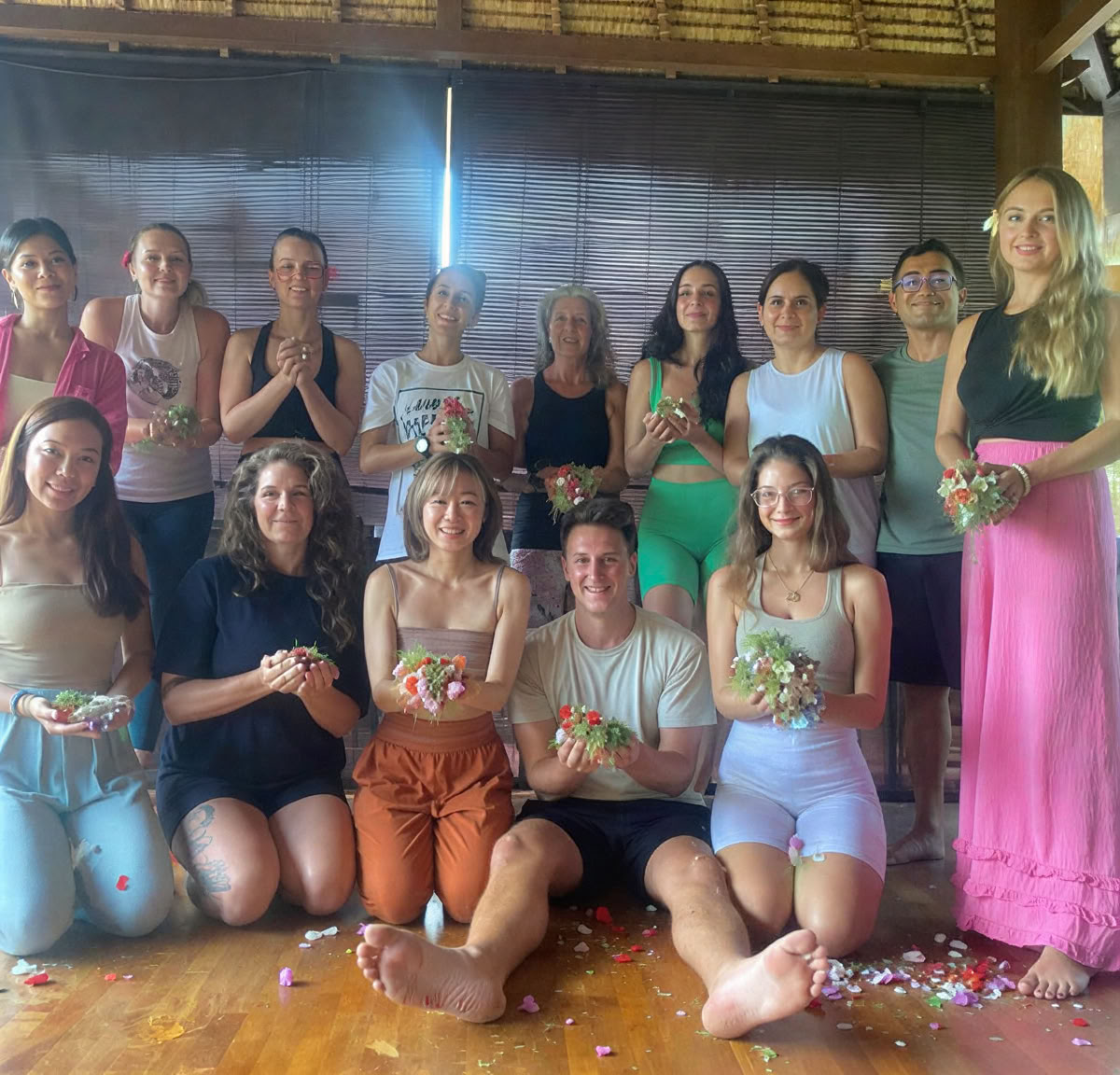 200 tunnin joogaopettajakoulutus