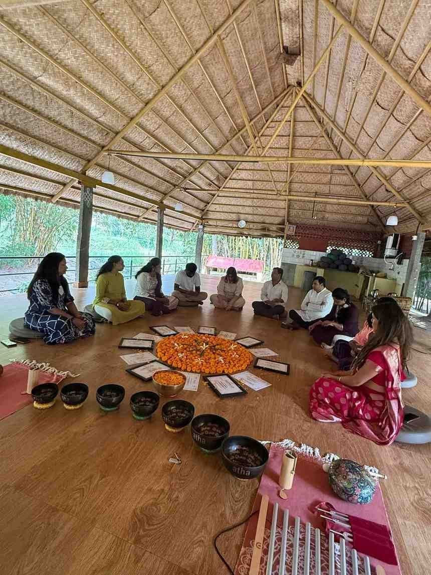Ääniparannuksen meditaatiokurssi Mysoressa
