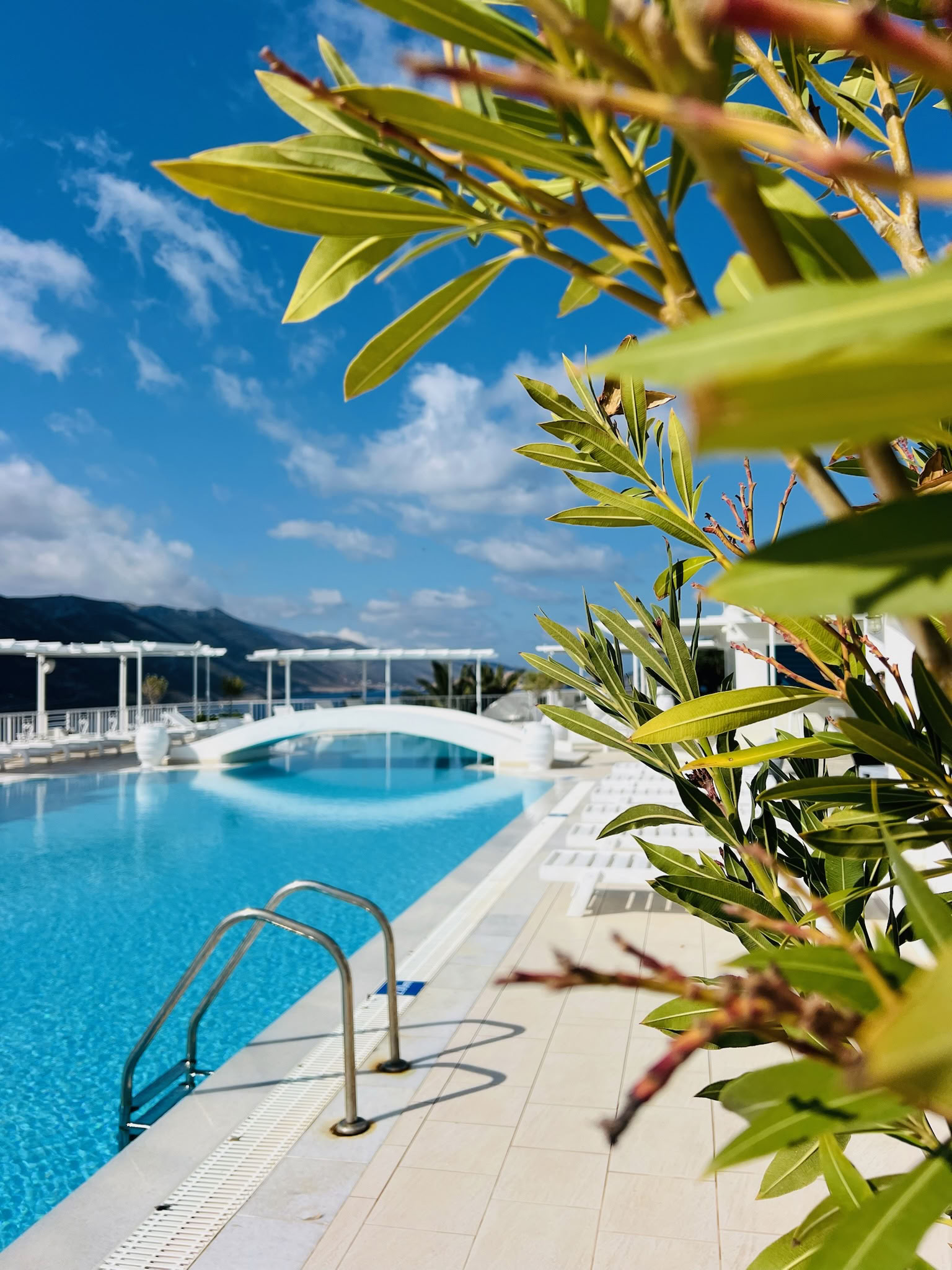 Hyvinvointiretriitti Kreikassa - JC YOGI