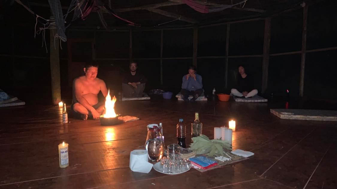 9 päivän ayahuasca-ryhmäretriitti