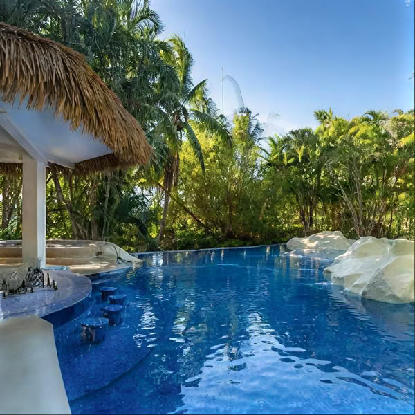 Sisäinen Hyvinvointiretriitti: Costa Rica 2027