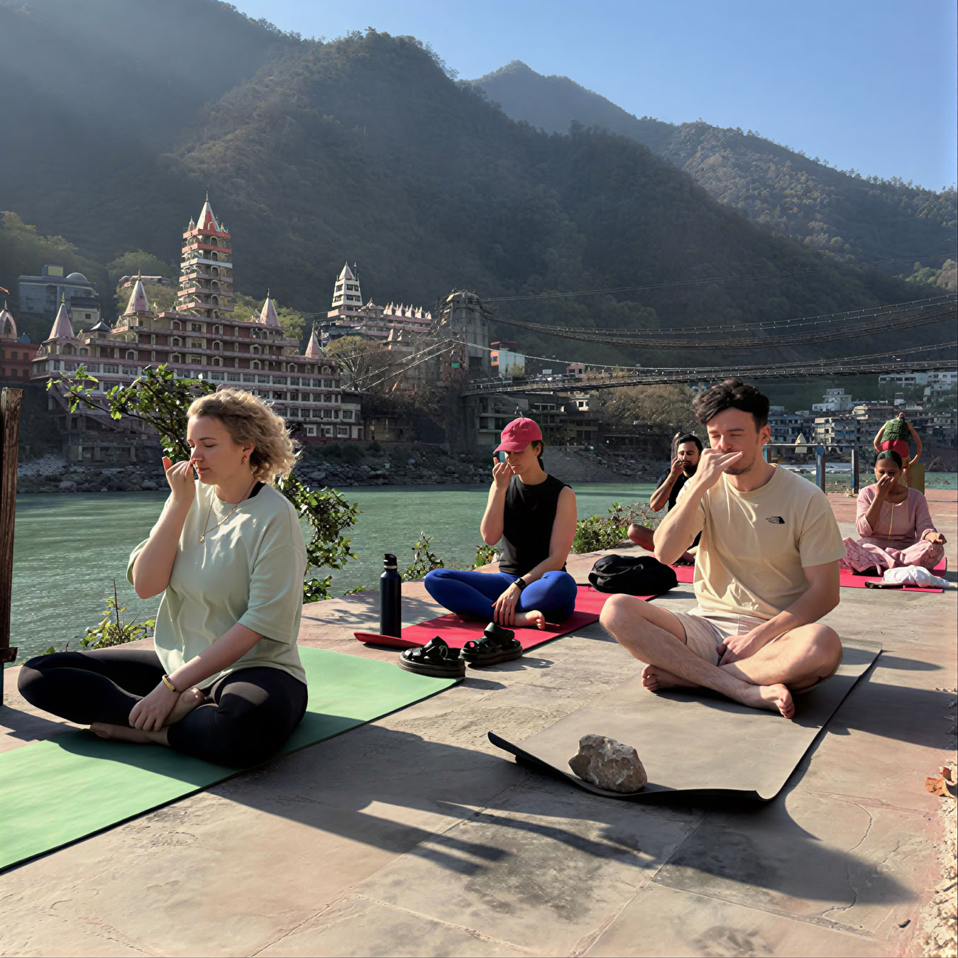 Meditaatio-, parantumis- ja detox-retriitti