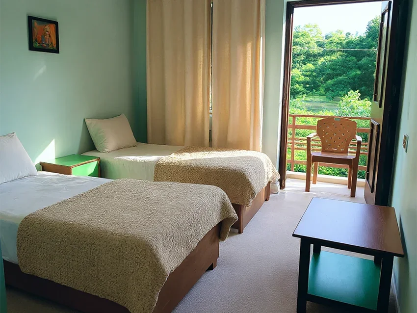 3 ja 5 päivän jooga- ja meditaatioretriitti Rishikeshissä
