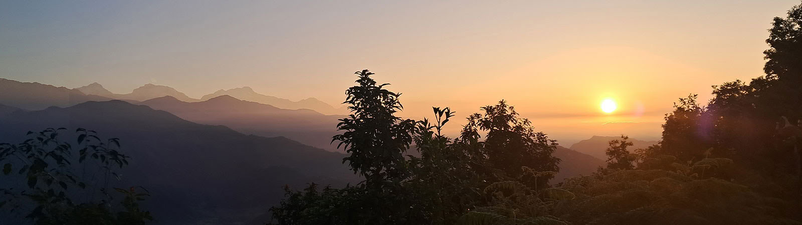 Auringonnousujoogakierros