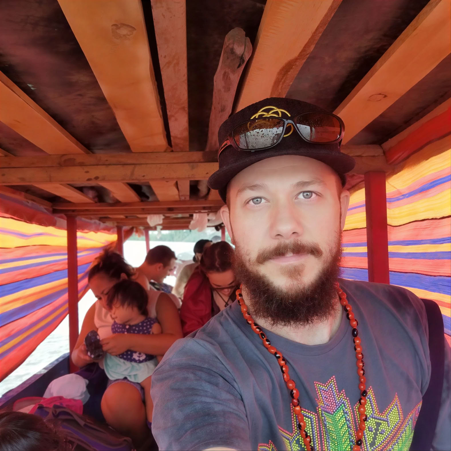 2 viikon ayahuascaretriitti Perussa